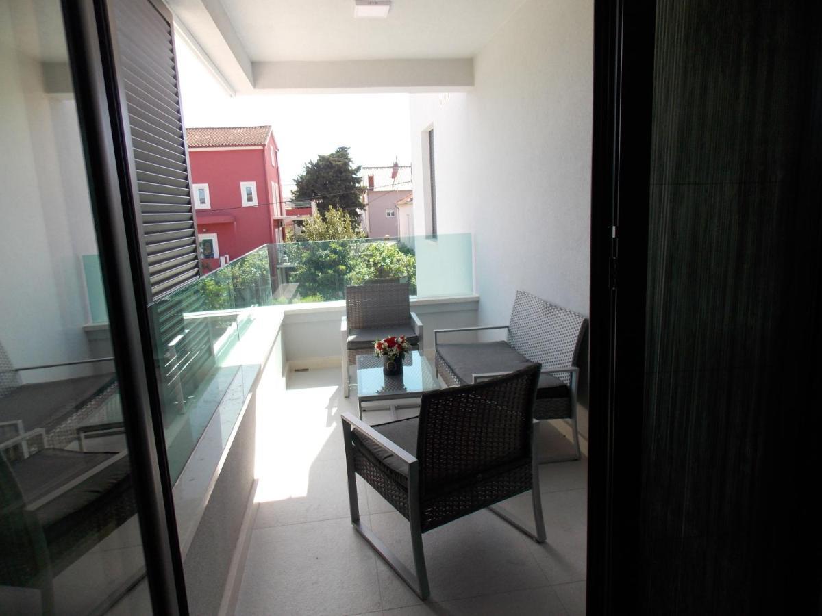 דירות Novi Apartman Beti Blizu Plaze S Besplatnim Parkingom, Puntamika - זאדאר מראה חיצוני תמונה